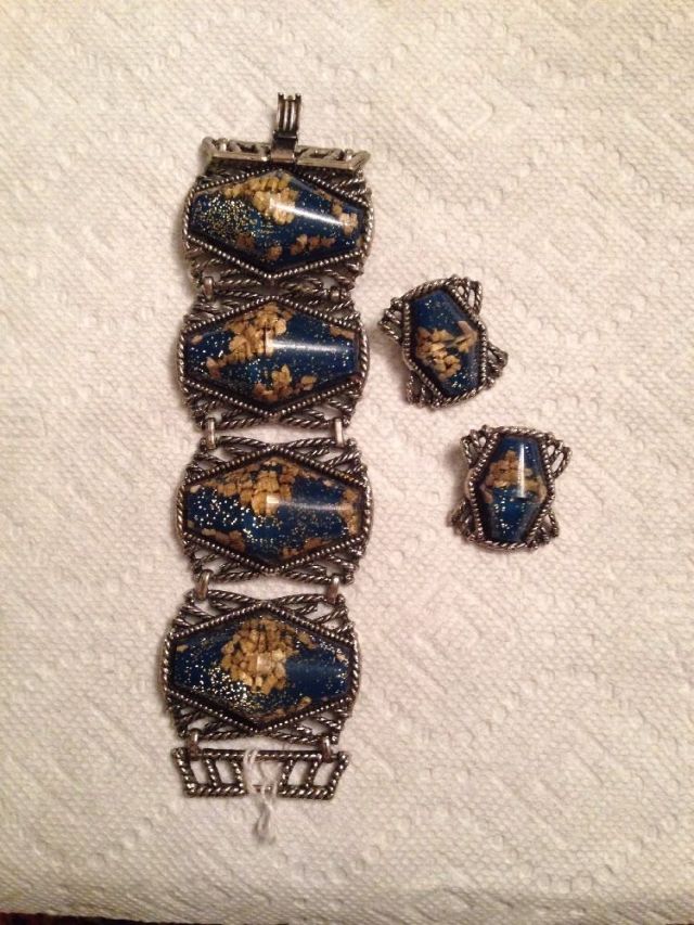 1950s jewelry set